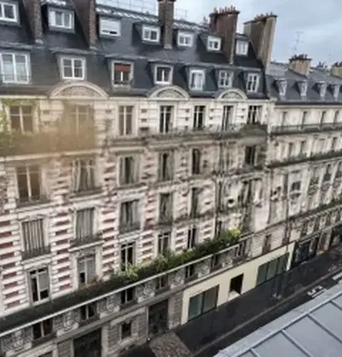 Bureau 50 m² – Paris (75008)