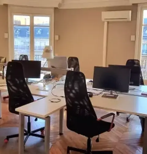 Bureau 50 m² – Paris (75008)