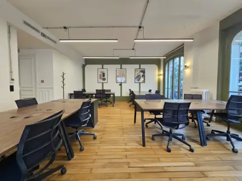 Bureau 180 m² – Paris (75003)