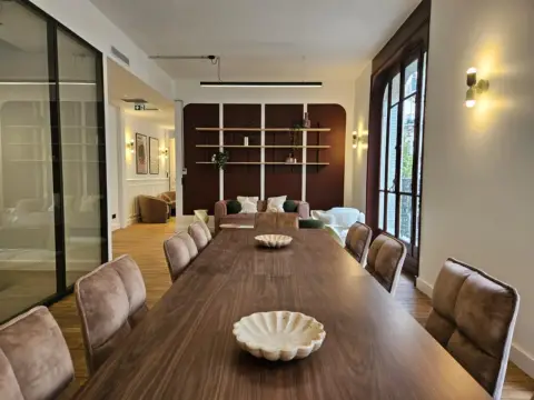 Bureau 180 m² – Paris (75003)