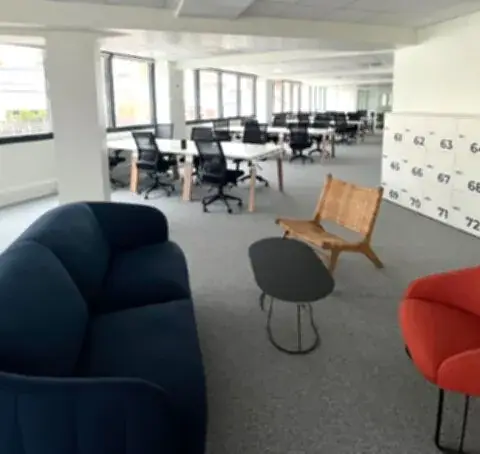 Bureau 776 m² – Paris (75017)