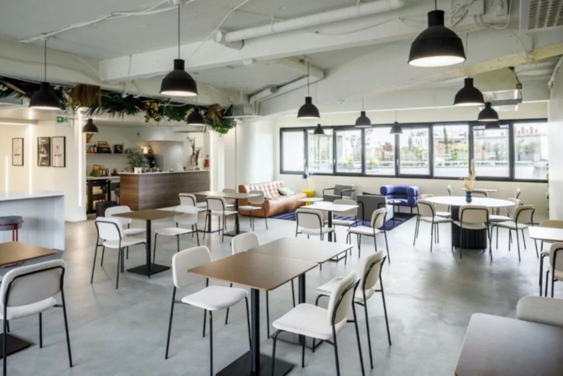 Bureau 776 m² – Paris (75017)