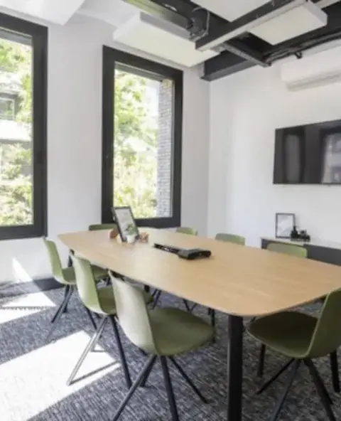 Bureau 145 m² – Paris (75018)