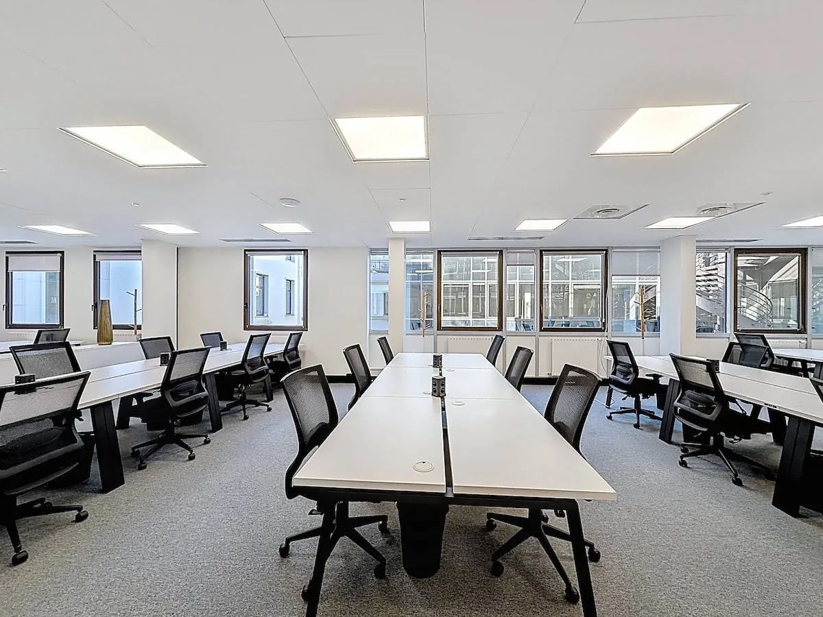 Bureau 61 m² – Paris (75009)