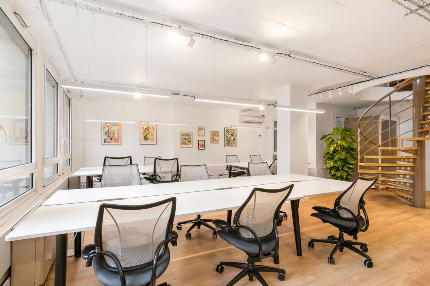 Bureau 110 m² – Paris (75008)