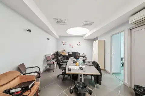 Bureau 103 m² – Paris (75015)