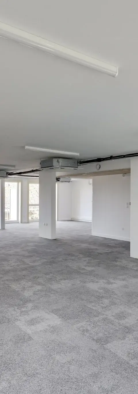 Bureau 929 m² – Vanves (92170)