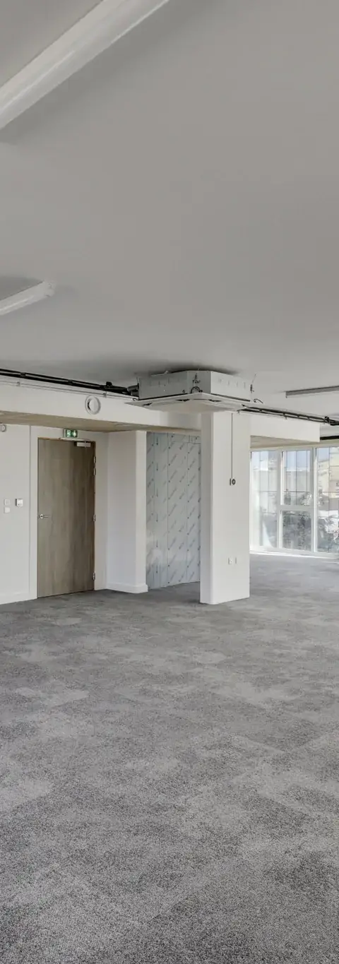 Bureau 929 m² – Vanves (92170)