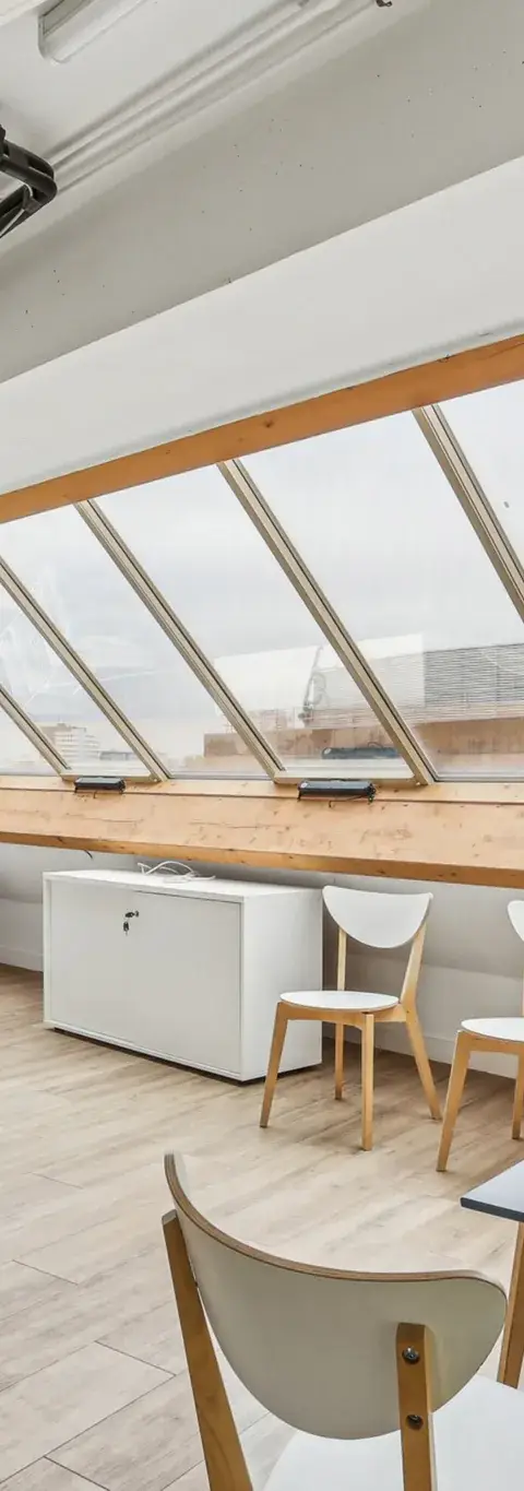 Bureau 929 m² – Vanves (92170)