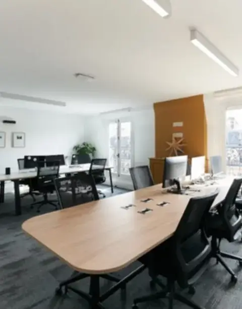 Bureau 678 m² – Paris (75002)
