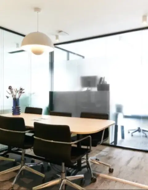 Bureau 678 m² – Paris (75002)