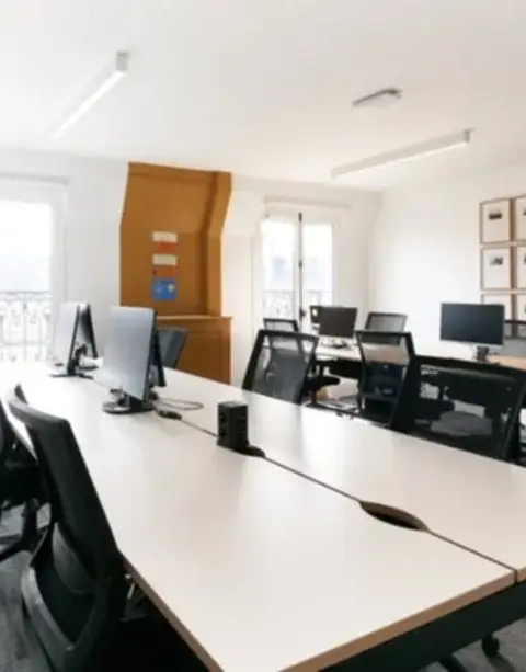 Bureau 678 m² – Paris (75002)