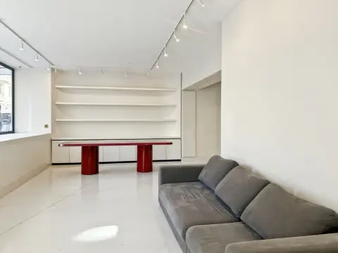 Commerce 74 m² – Paris (75016)