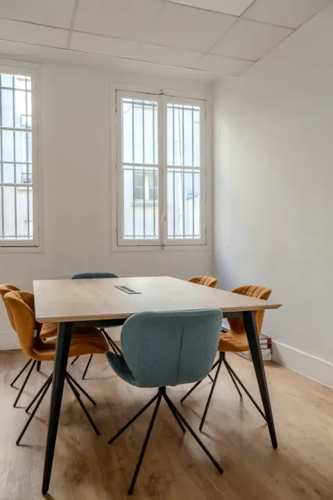 Bureau 100 m² – Paris (75010)
