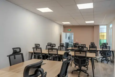 Bureau 100 m² – Paris (75010)