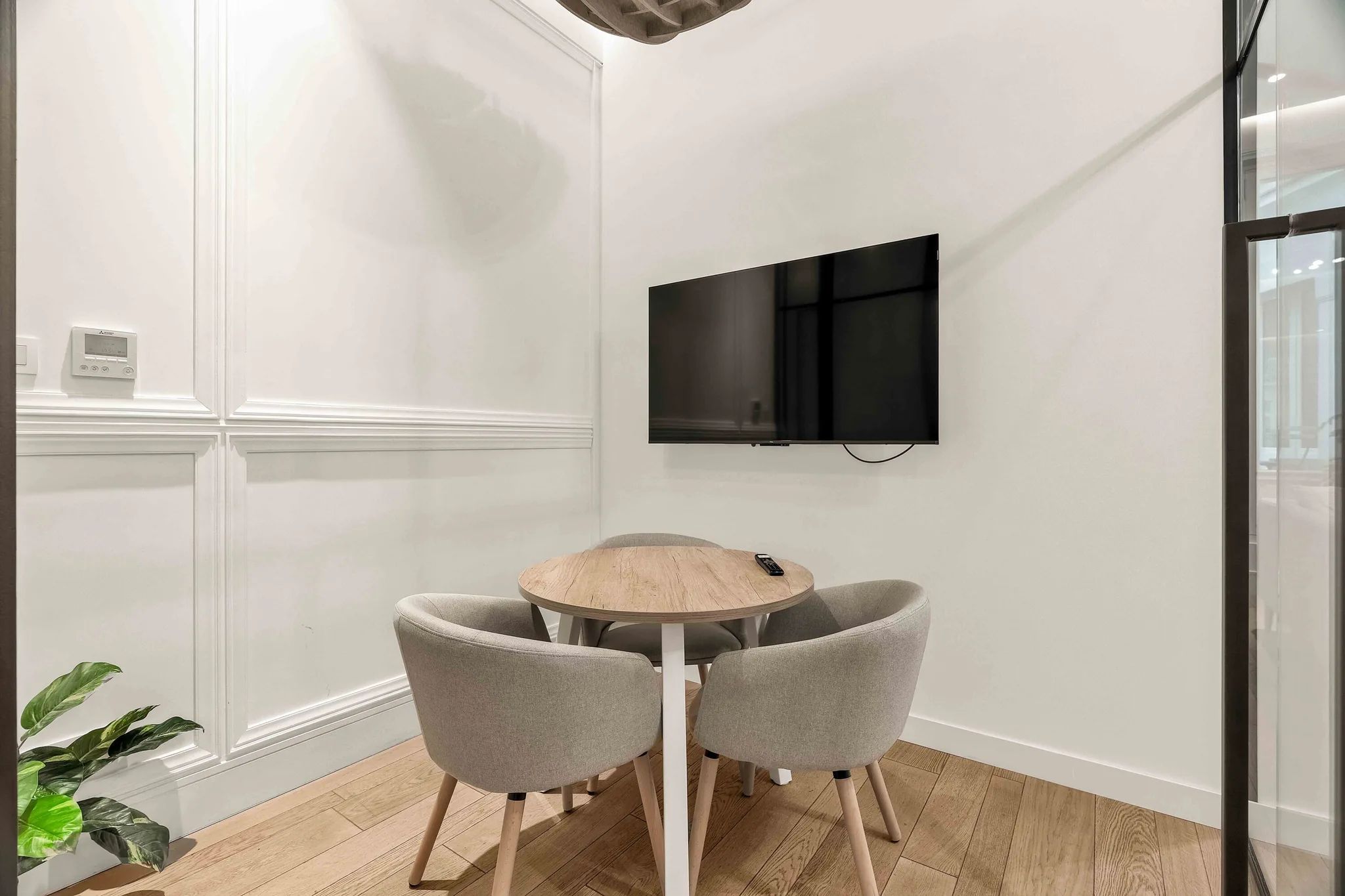 Bureau 290 m² – Paris (75008)
