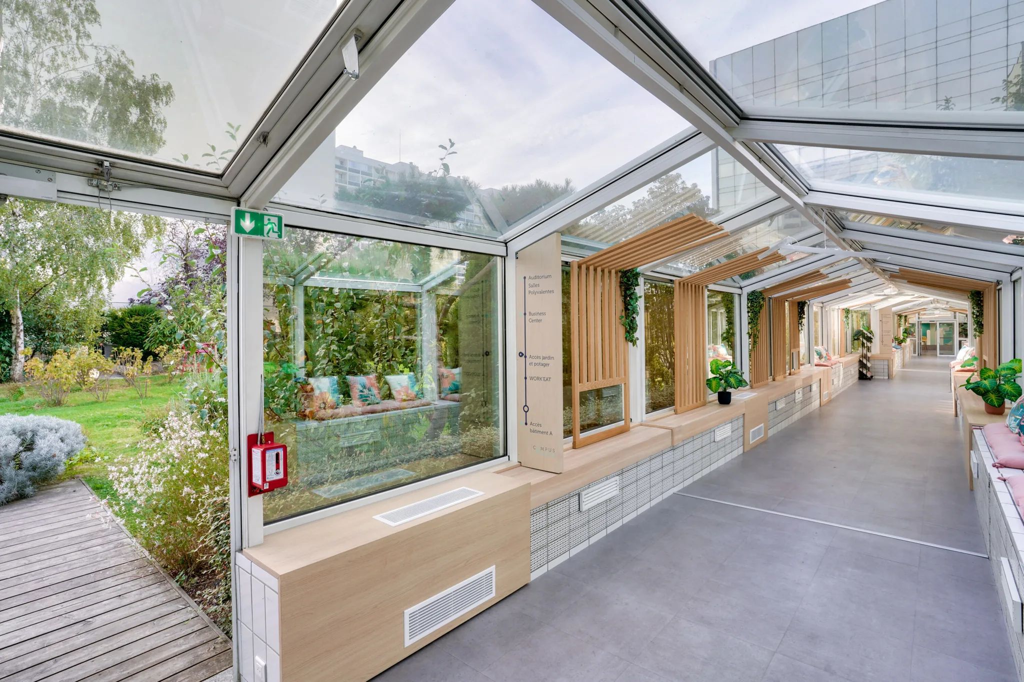 Bureau 86 m² – Puteaux (92800)