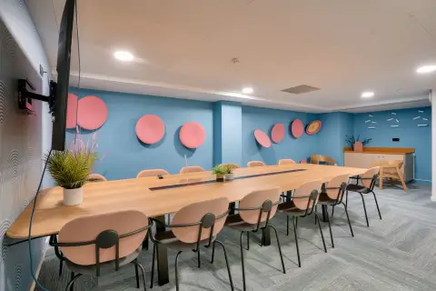 Bureau 86 m² – Puteaux (92800)