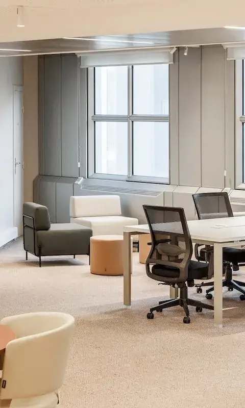 Bureau 104 m² – Puteaux (92800)