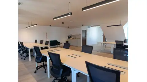 Bureau 120 m² – Paris (75002)