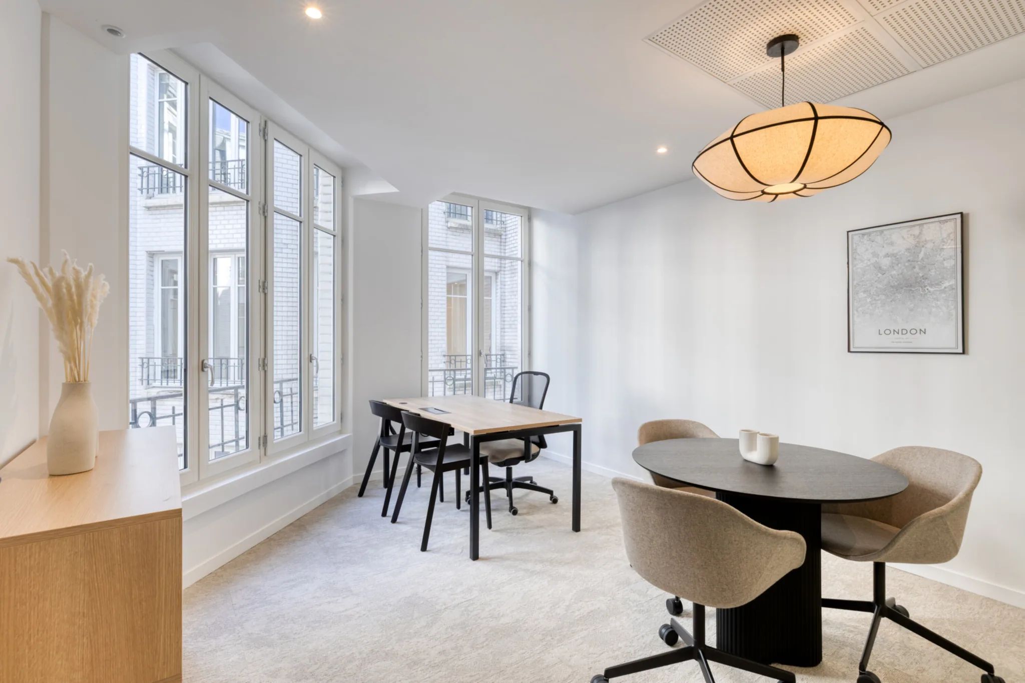 Bureau 1 160 m² – Paris (75009)