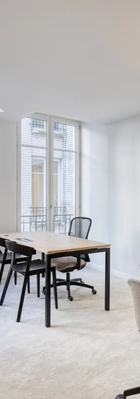 Bureau 1 160 m² – Paris (75009)