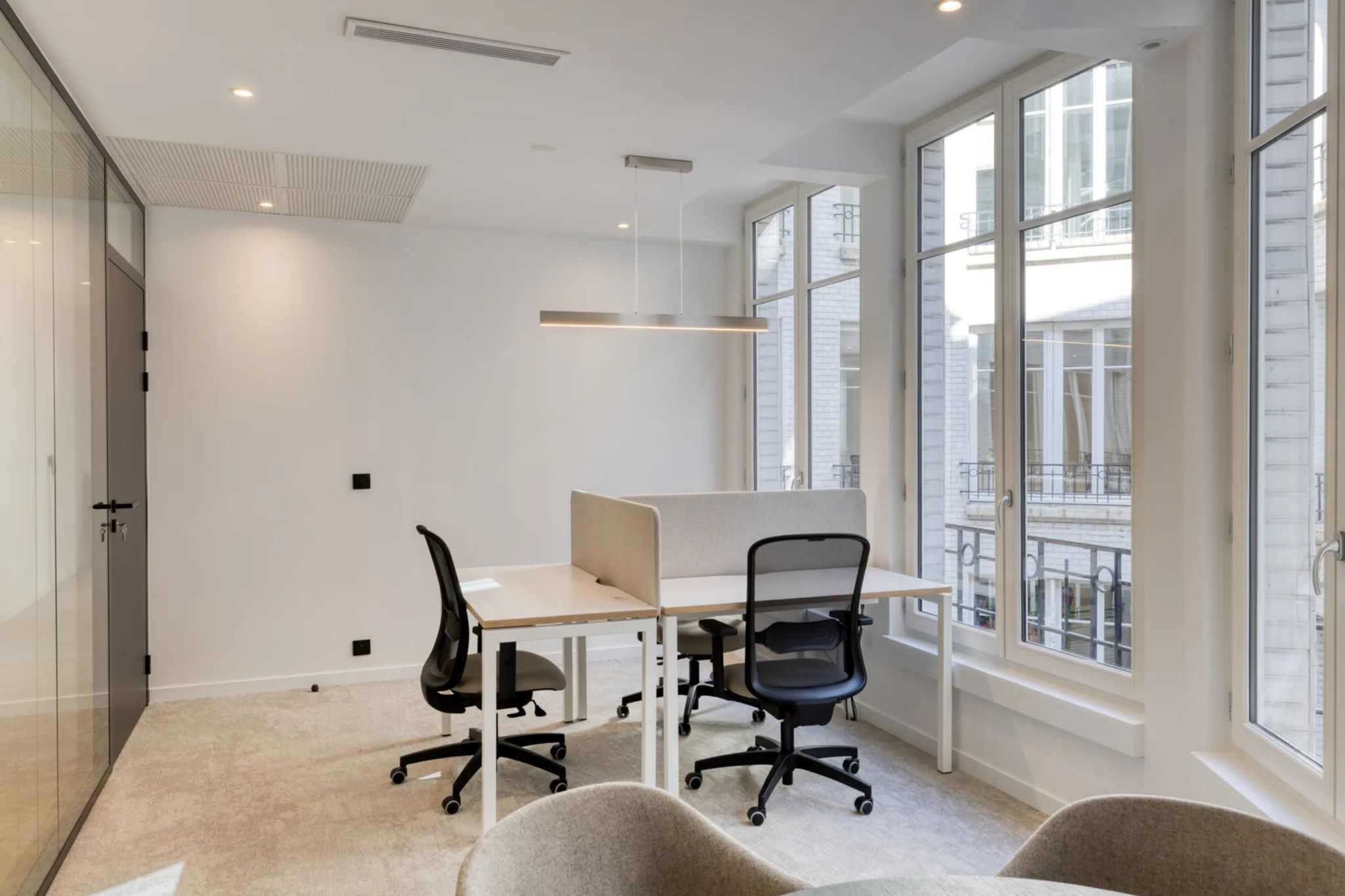 Bureau 1 160 m² – Paris (75009)