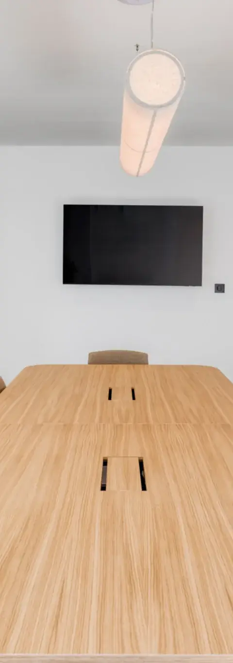 Bureau 1 160 m² – Paris (75009)