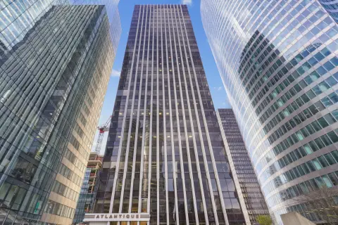 Bureau 1 036 m² – Puteaux (92800)