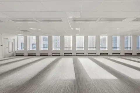 Bureau 1 036 m² – Puteaux (92800)