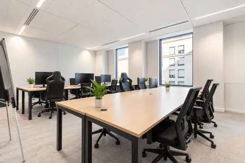 Bureau 80 m² – Levallois-Perret (92300)