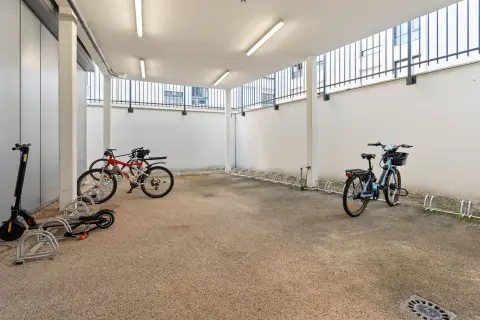 Bureau 80 m² – Levallois-Perret (92300)