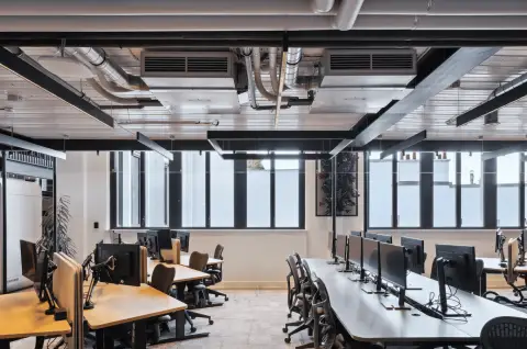 Coworking 628 m² – Paris (75003)