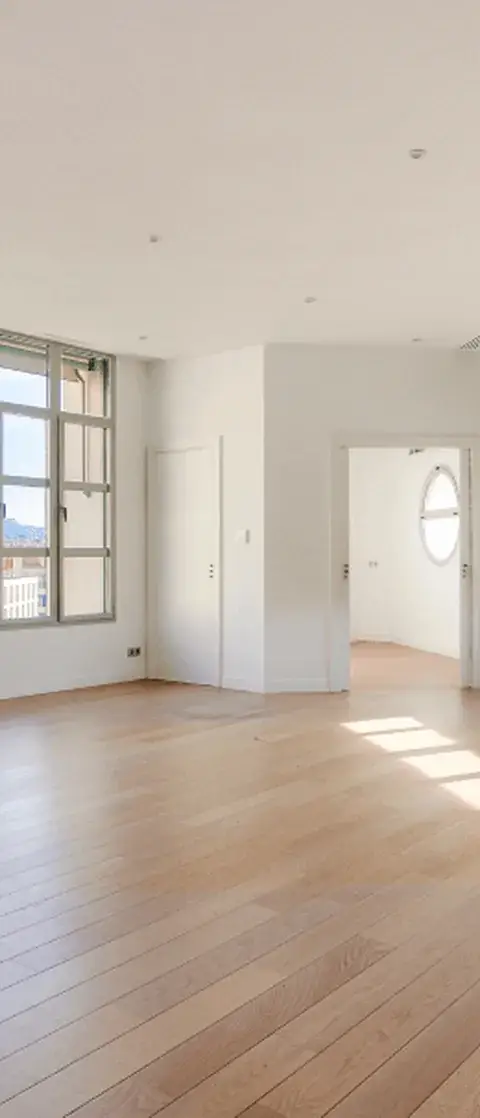 Coworking 45 m² – Marseille (13002)