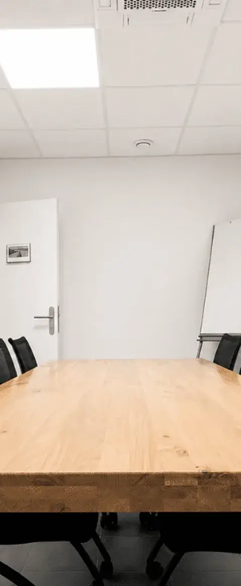Coworking 45 m² – Marseille (13002)