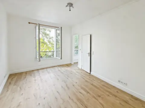 Habitation 550 m² – Paris (75010)