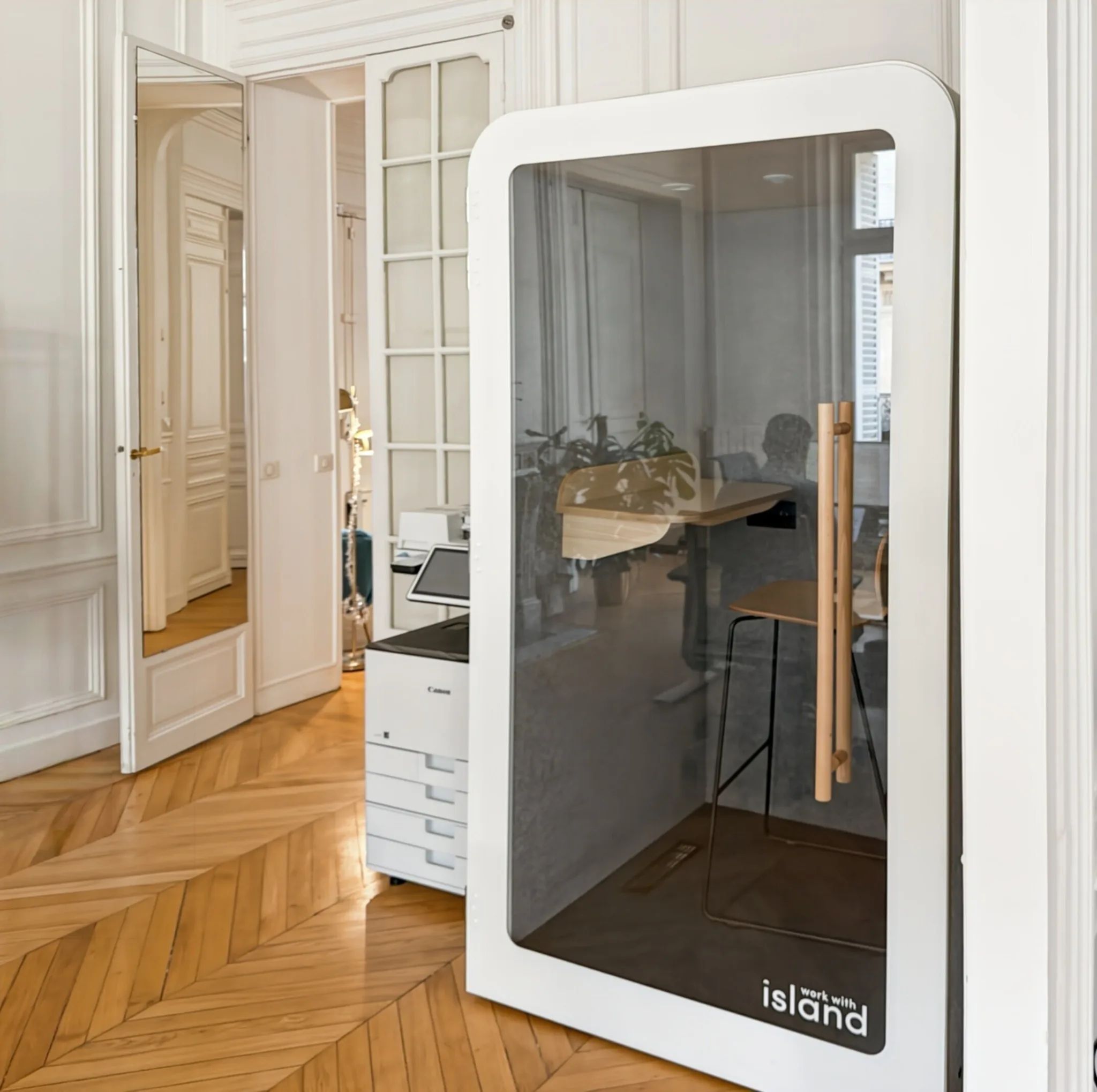 Coworking 2 m² – Paris (75008)