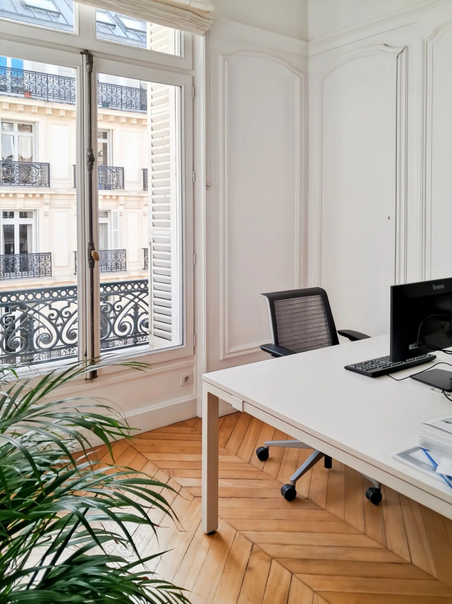 Coworking 2 m² – Paris (75008)