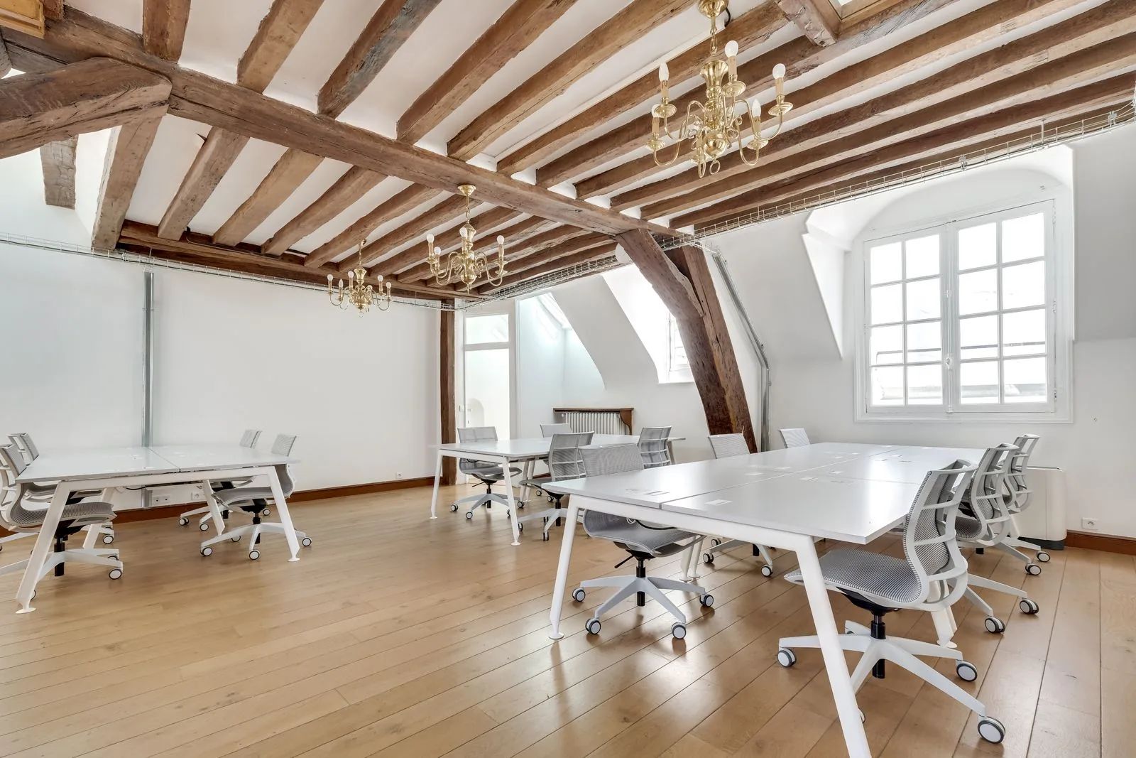 Bureau 120 m² – Paris (75003)