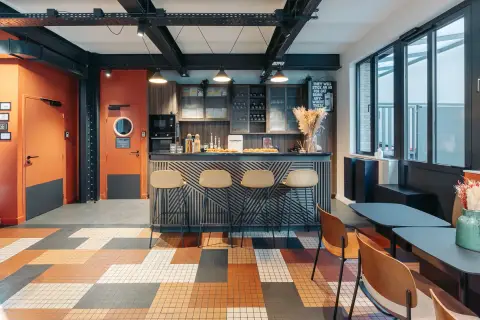 Coworking 285 m² – Saint-Ouen-sur-Seine (93400)
