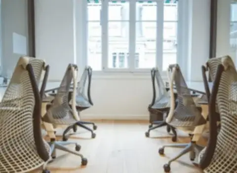 Bureau 500 m² – Paris (75116)