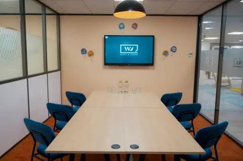 Bureau 12 m² – Puteaux (92800)