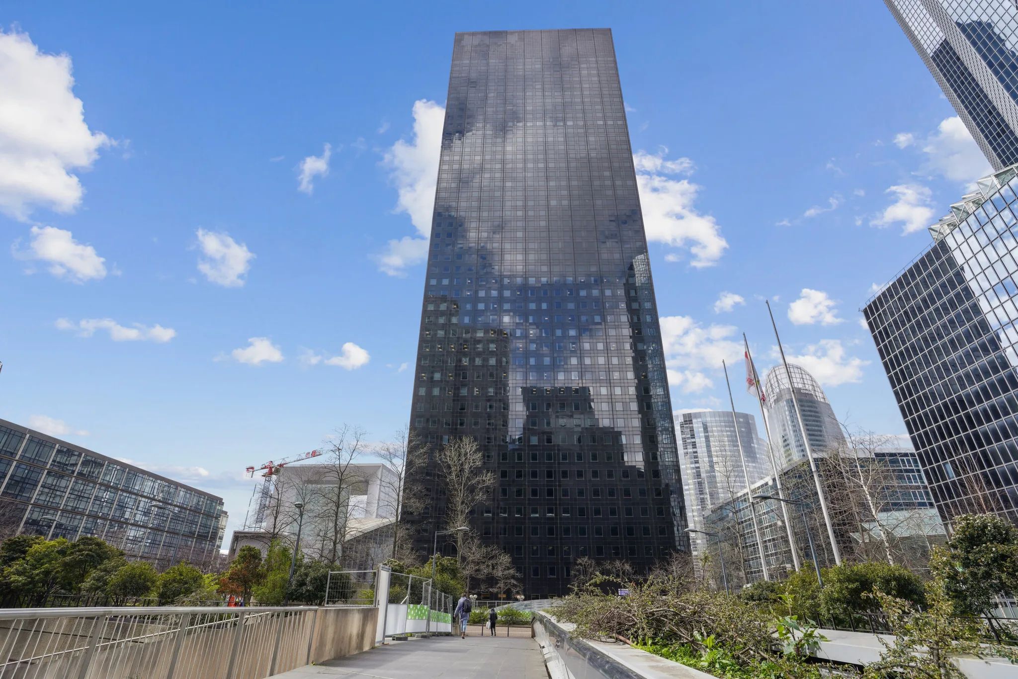 Bureau 6 900 m² – Courbevoie (92400)