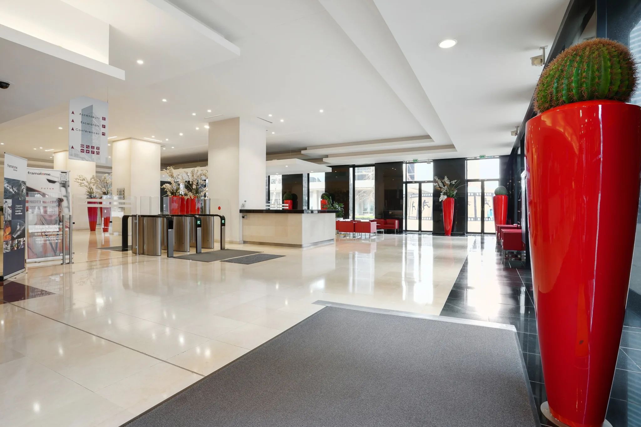 Bureau 6 900 m² – Courbevoie (92400)