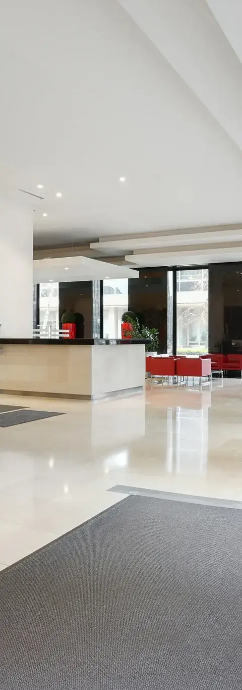 Bureau 6 900 m² – Courbevoie (92400)