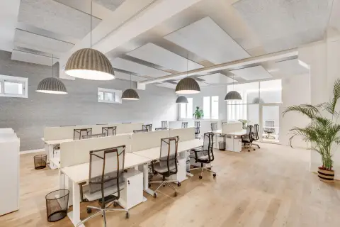 Bureau 15 m² – Paris (75008)