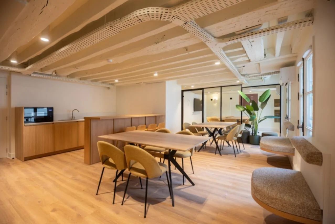 Bureau 259 m² – Paris (75009)