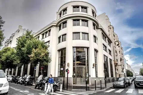 Bureau 600 m² – Neuilly-sur-Seine (92200)