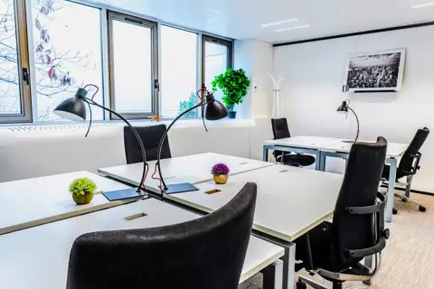Bureau 600 m² – Neuilly-sur-Seine (92200)