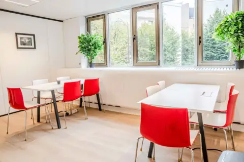 Bureau 600 m² – Neuilly-sur-Seine (92200)